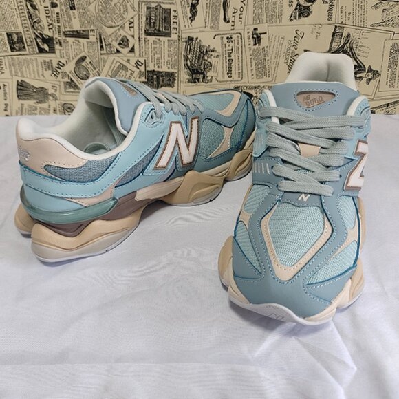 9060 New Balance Low Blue Haze Shoes - Picture 6 of 7